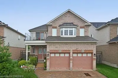 77 Division Street, Halton Hills, ON L7J 3B5