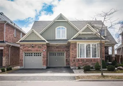 427 Wettlaufer Terrace, Milton, ON L9T 7N3