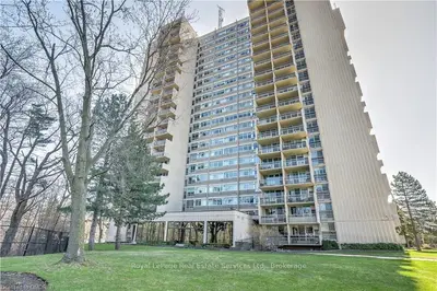 1359 WHITE OAKS Boulevard, Oakville, ON L6H 2R8