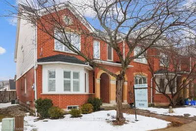 2167 OAKPOINT Road, Oakville, ON L6M 3N1