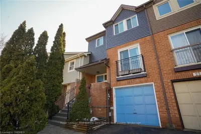 2287 MUNNS Avenue, Oakville, ON L6H 3M4