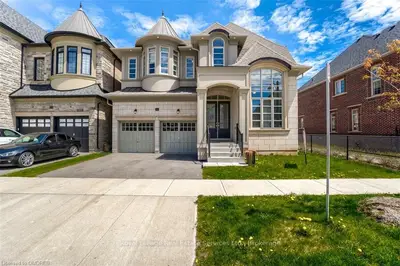 3147 DANIEL Way, Oakville, ON L6H 0V1