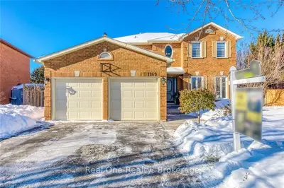 1169 BALLANTRY Road, Oakville, ON L6H 5N1