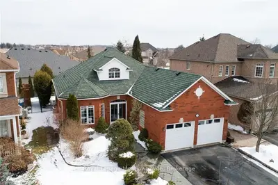 37 GARDEN WOOD Avenue, Caledon, ON L7C 1E1