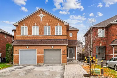 Semi-Detached in Mississauga