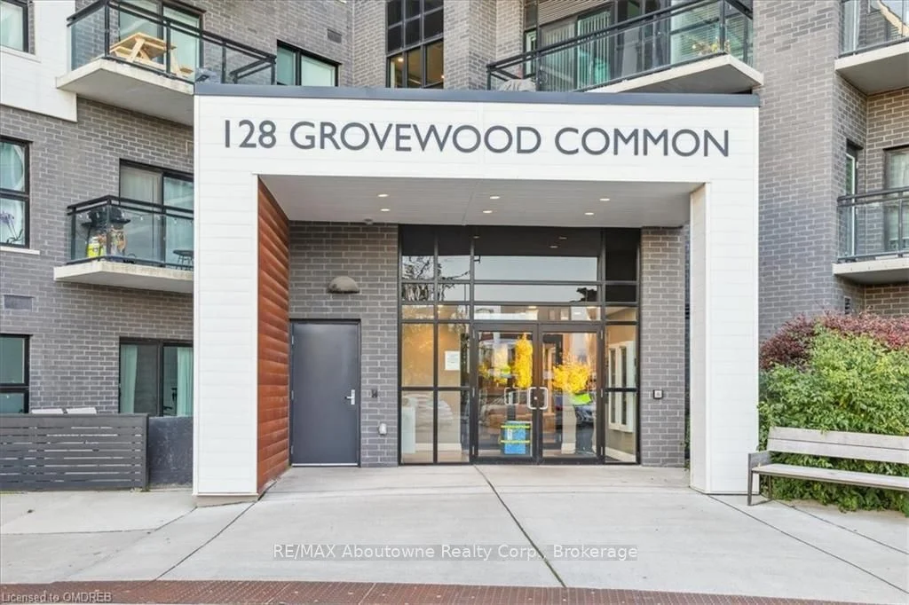 Condo Apartment in Oakville