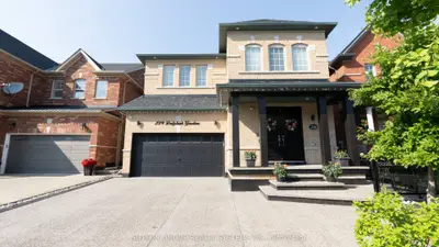 Detached in Milton