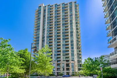 Condo Apartment in Toronto