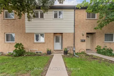 59 MAPLE Avenue 25, Halton Hills, ON L7G 1X8