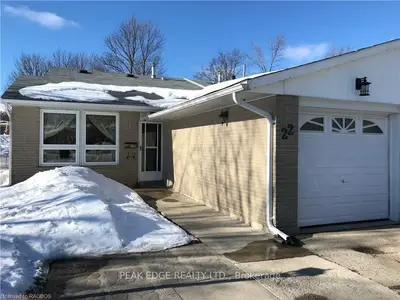 22 South Park Drive, Orangeville, ON L9W 1R8