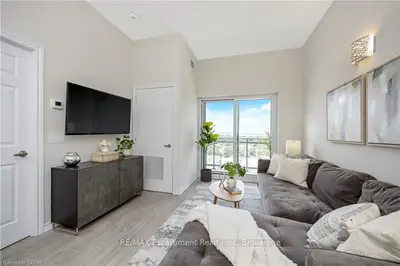 #1109 716 Main Street East, Milton, On, L9t 3p6