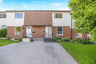 195 Kingham Road 195, Halton Hills, On L7j 2p3