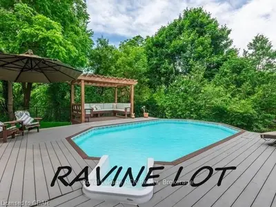 11 Terry Court, Halton Hills, On L7g 1p4