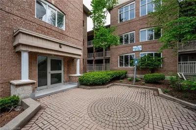 55 Bristol Road E 101, Mississauga, On L4z 3n9