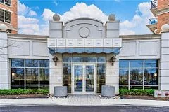 2379 CENTRAL PARK Drive 804, Oakville, ON L6H 0E3
