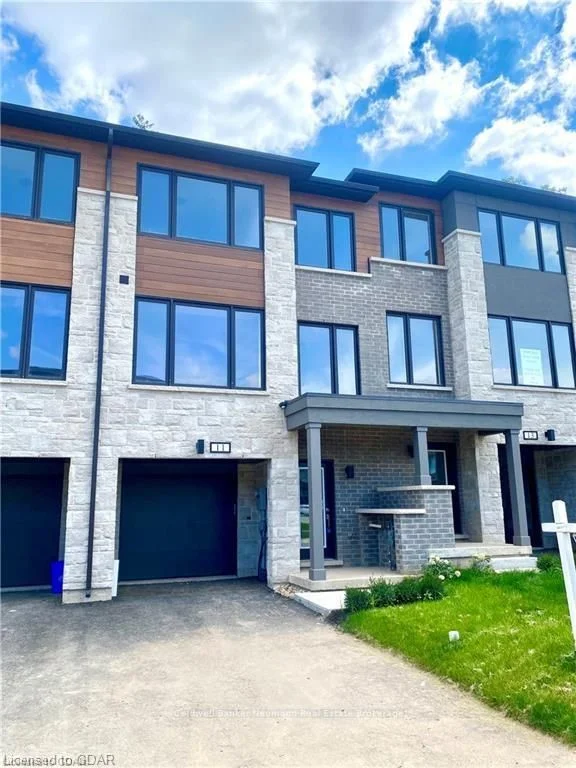 11 Briar Court, Halton Hills, ON L7G 0P5