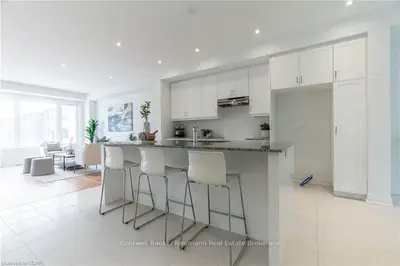7 Briar Court, Halton Hills, ON L7G 0P5