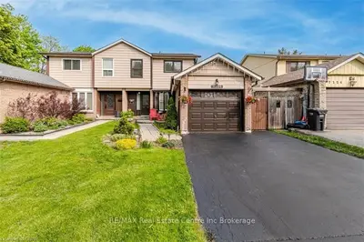 7220 BENDIGO Circle, Mississauga, ON L5N 1Z5
