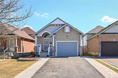 28 ROSE Street, Orangeville, ON L9W 5E9