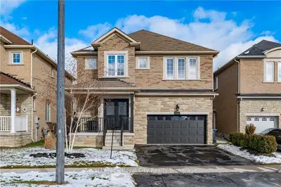 7173 Saint Barbara Boulevard, Mississauga, On L5w 0c4