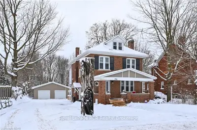 256 Broadway Street, Orangeville, On L9w 1k7