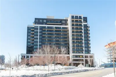 55 DE BOERS Drive 304, Toronto W05, ON M3J 0G5
