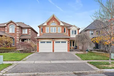 Detached in Halton Hills