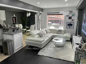 Att/Row/Townhouse in Mississauga