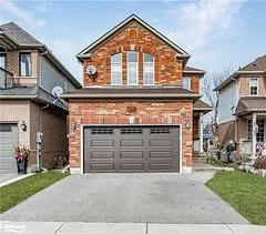25 Russell Street, Halton Hills, On L7g 5y7