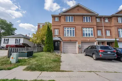Att/Row/Townhouse in Halton Hills