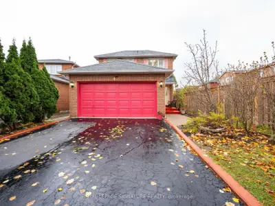 Detached in Mississauga