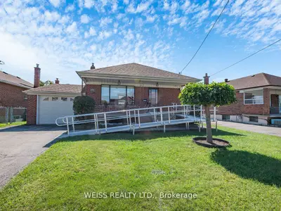 Detached in Toronto