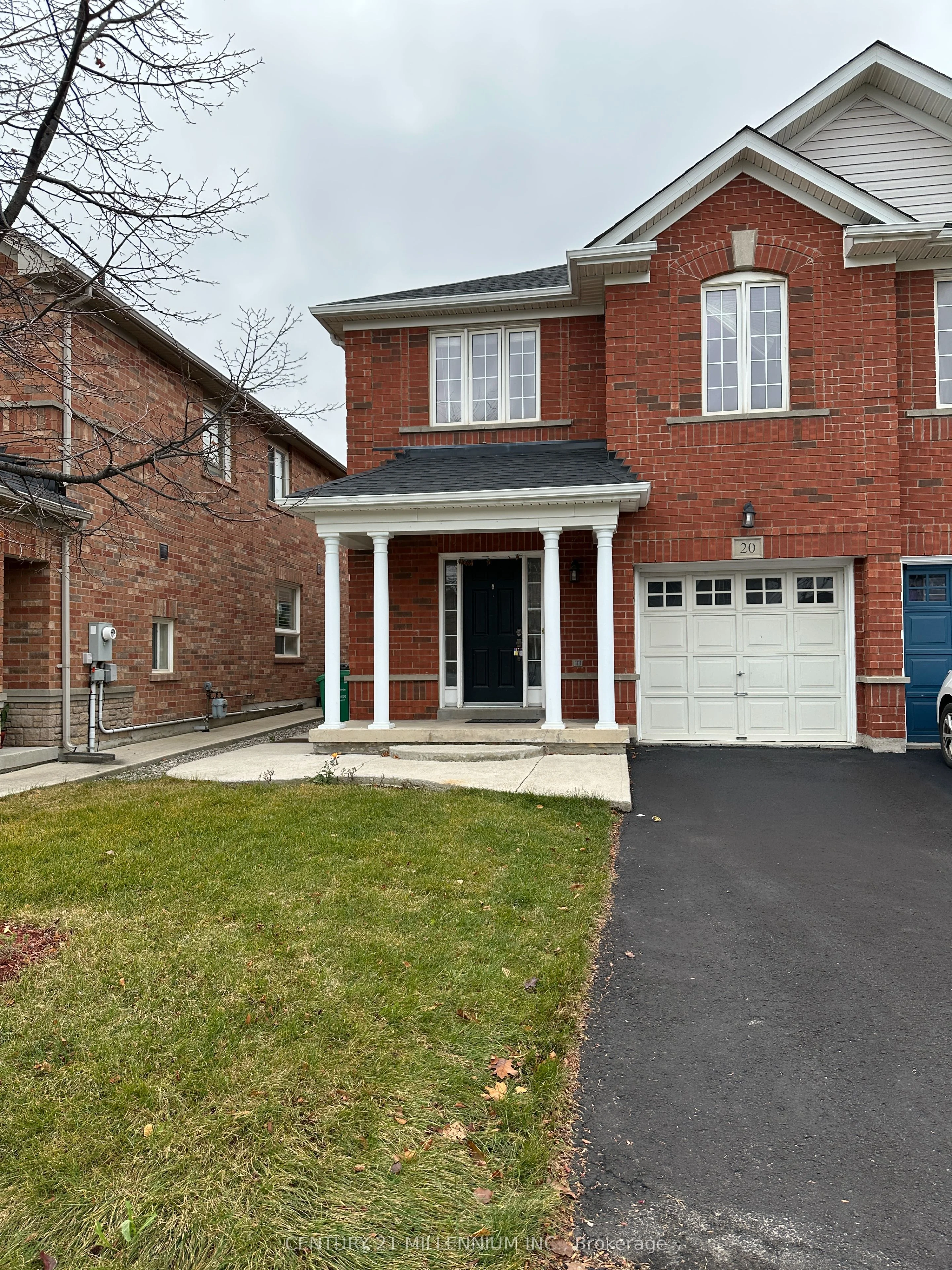 Semi-Detached in Brampton