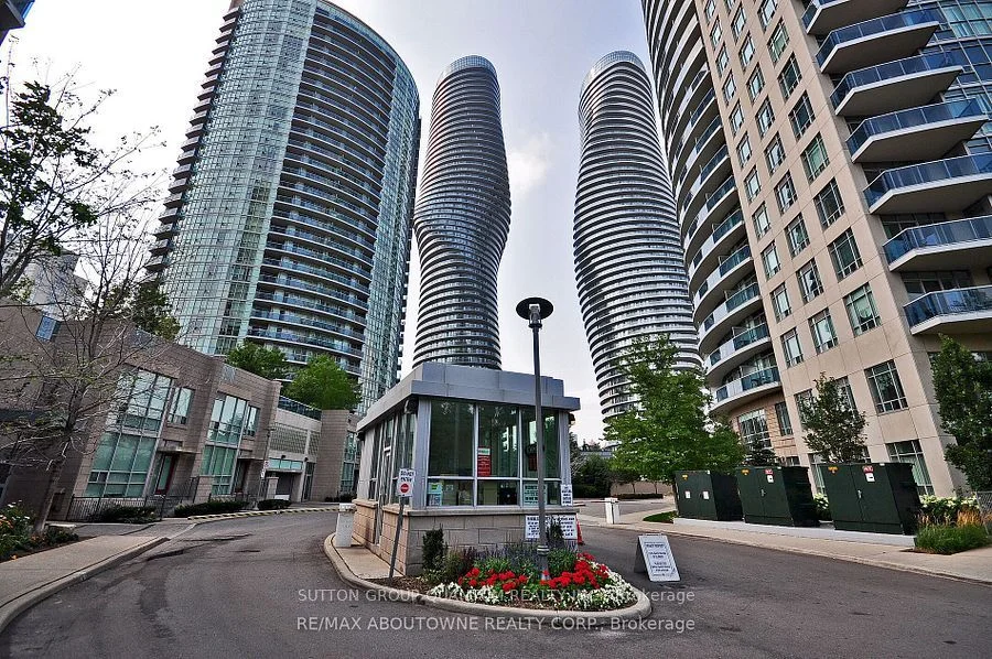 70 Absolute Avenue 1610, Mississauga, On L4z 0a4