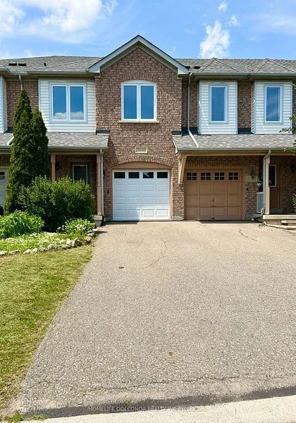 Att/Row/Townhouse in Mississauga