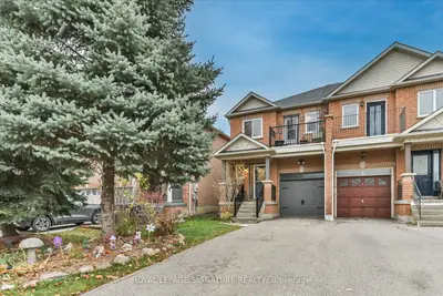 Semi-Detached in Caledon