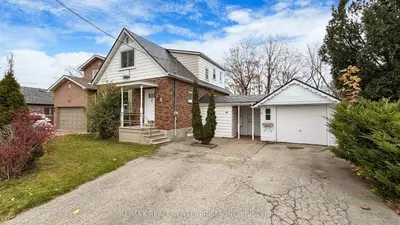 Detached in Toronto