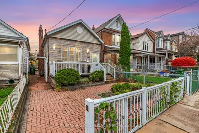 Detached in Toronto