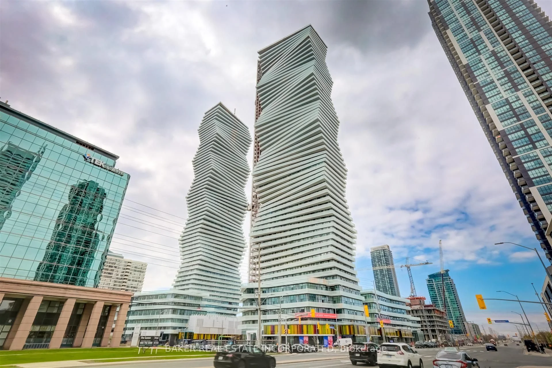 Condo Apartment in Mississauga