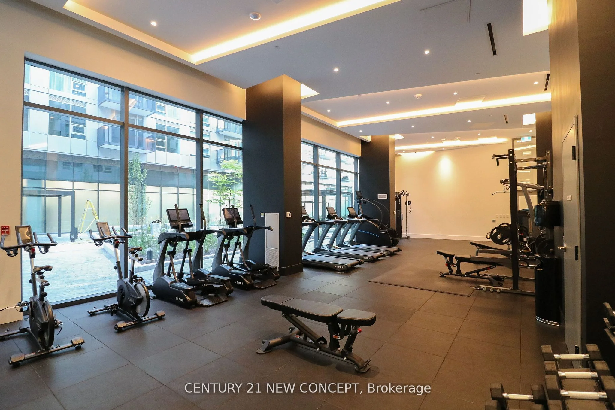 2450 Old Bronte Road 505, Oakville, ON L5M 5P6