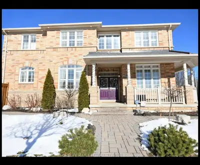 Detached in Brampton