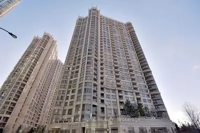 Condo Apartment in Mississauga