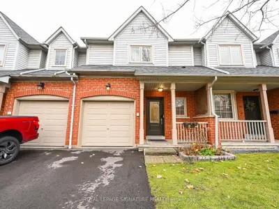 Condo Townhouse in Mississauga