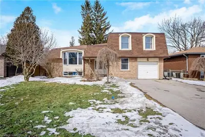 16 DIVISION Street, Halton Hills, ON L7J 1C3