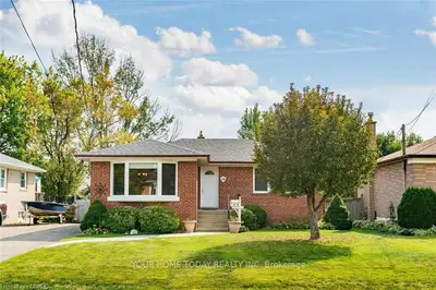 46 Byron Street, Halton Hills, On L7g 3w7