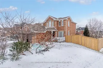 129 Eaton Street, Halton Hills, On L7g 5t4