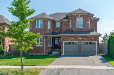 42 Bowman Street, Halton Hills, On L7g 6g7