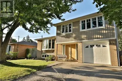 16 Marilyn Crescent, Halton Hills, On L7g 1k4
