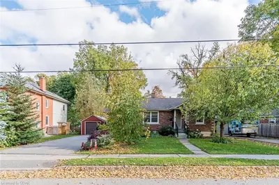 6 Albert Street, Halton Hills, On L7g 2a9