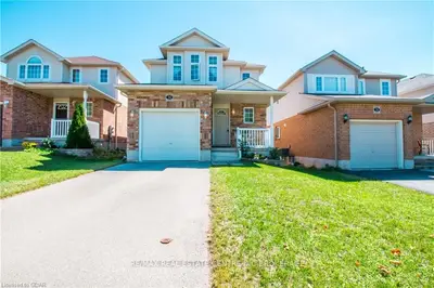 30 Rachlin Drive, Halton Hills, On L7j 3b2